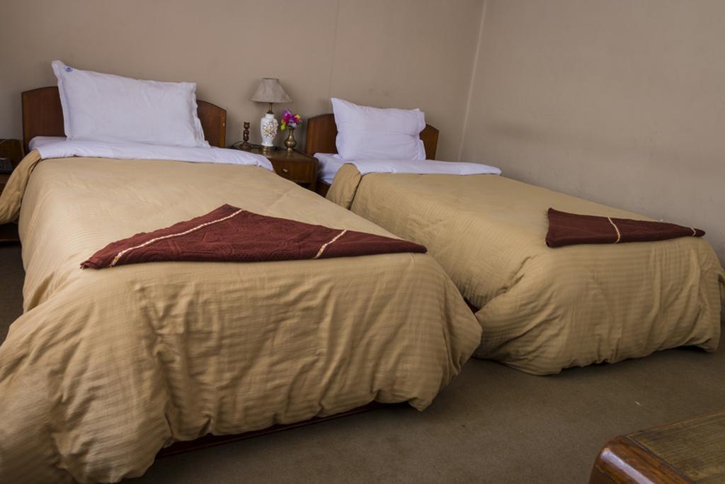 Hotel Metropolitan Kantipur Kathmandu Exterior foto